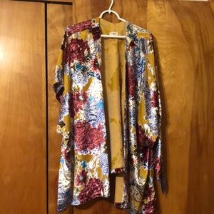 Floral velvet/satin Komono